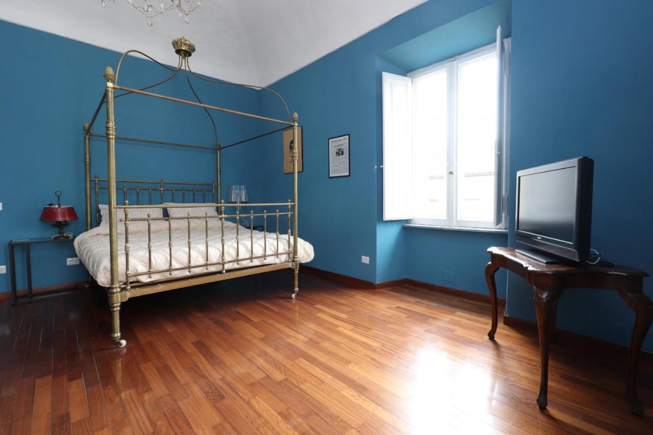Trevi Grand Blu Suite B&B โรม ภายนอก รูปภาพ